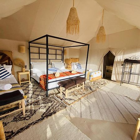 Amskou Luxury Desert Camp Merzouga Eksteriør bilde