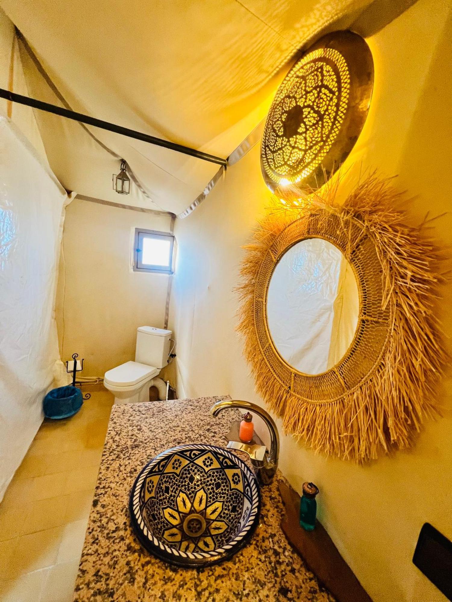 Amskou Luxury Desert Camp Merzouga Eksteriør bilde