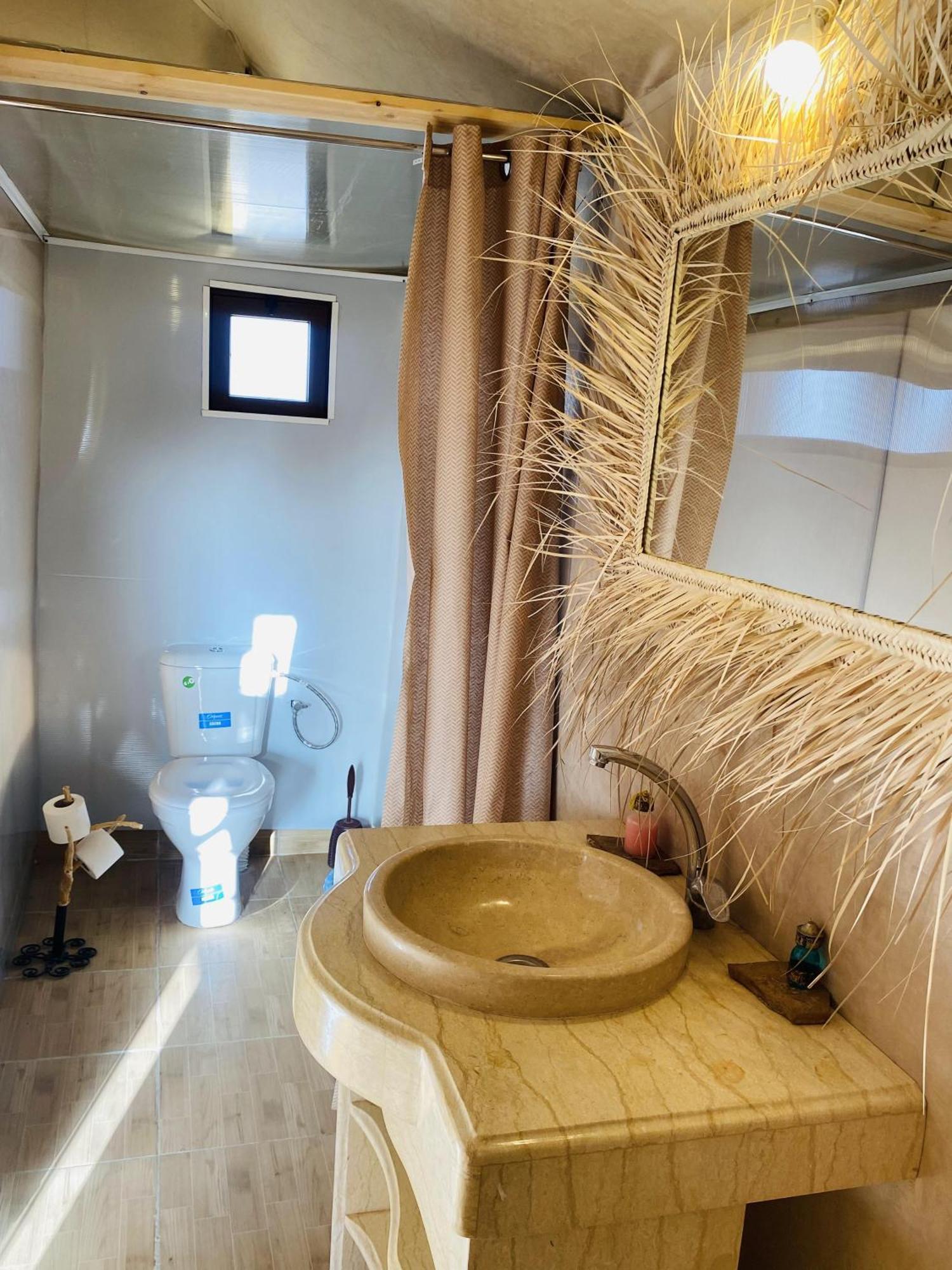 Amskou Luxury Desert Camp Merzouga Eksteriør bilde